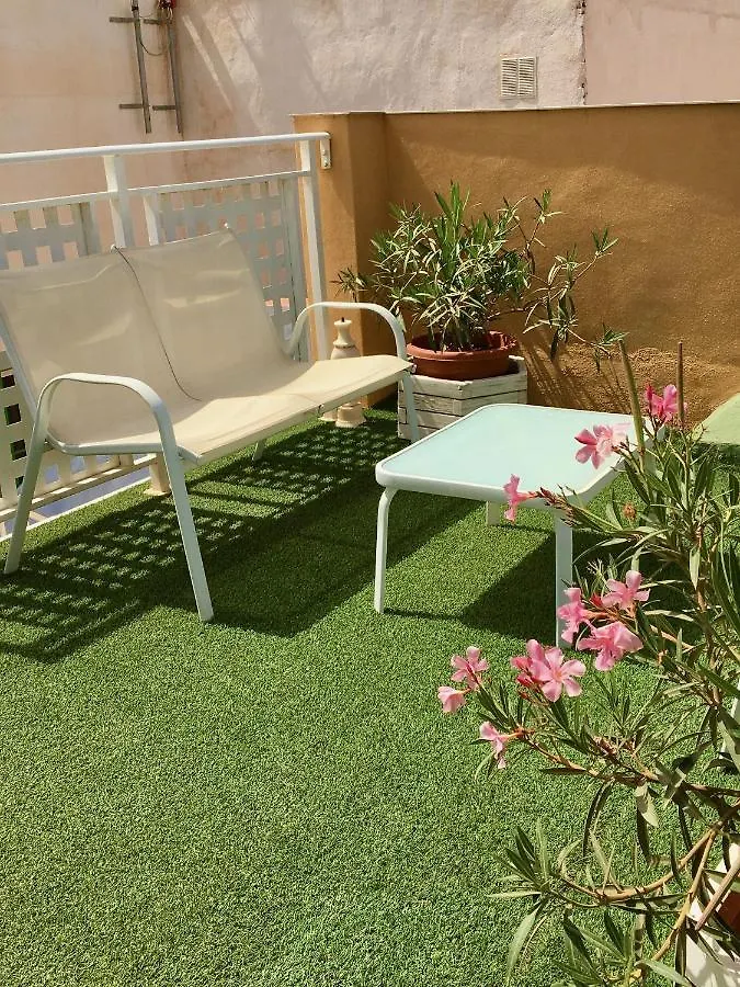Vendégház Zimmer Fur Singles In Einem Typischen Andalusischen Stadthaus Mit Sonnenterrasse Málaga